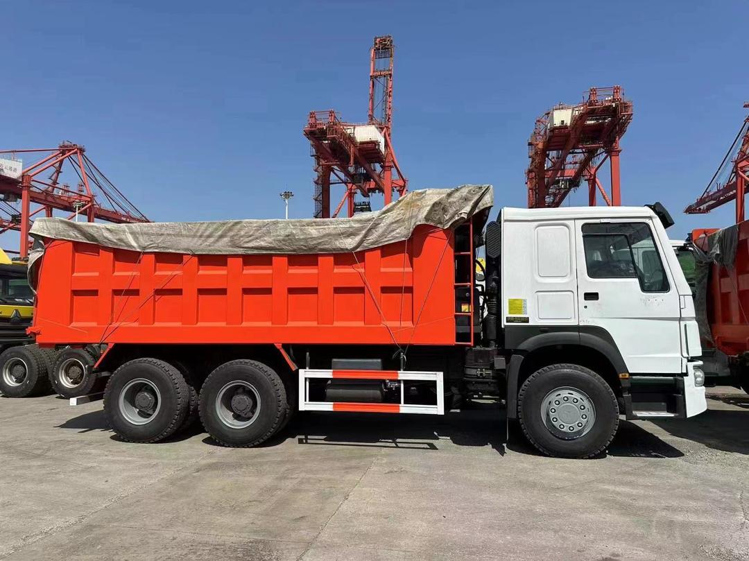 HOWO Trucks
